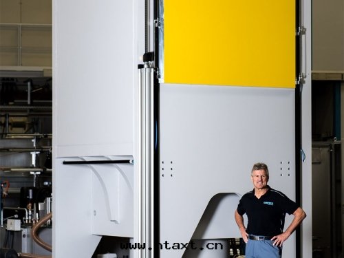 PCB安(ān)裝(zhuāng)現(xiàn)场