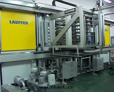 鎮(zhèn)江工業层(céng)壓機(jī)公(gōng)司