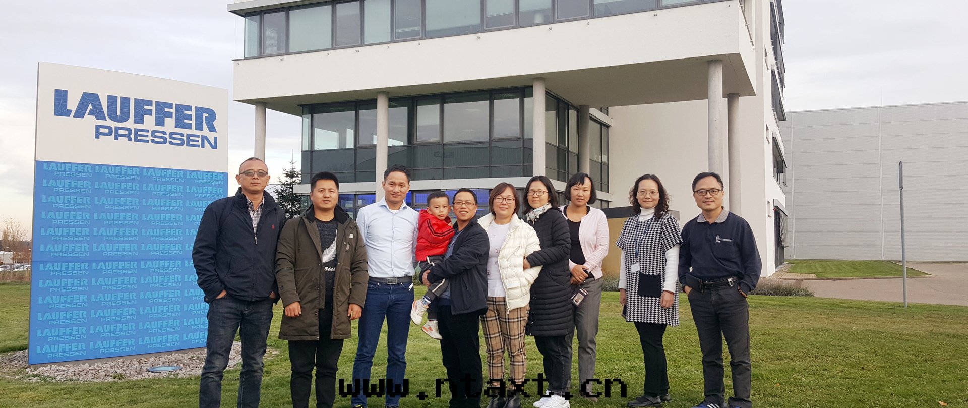 手(shǒu)機(jī)banner